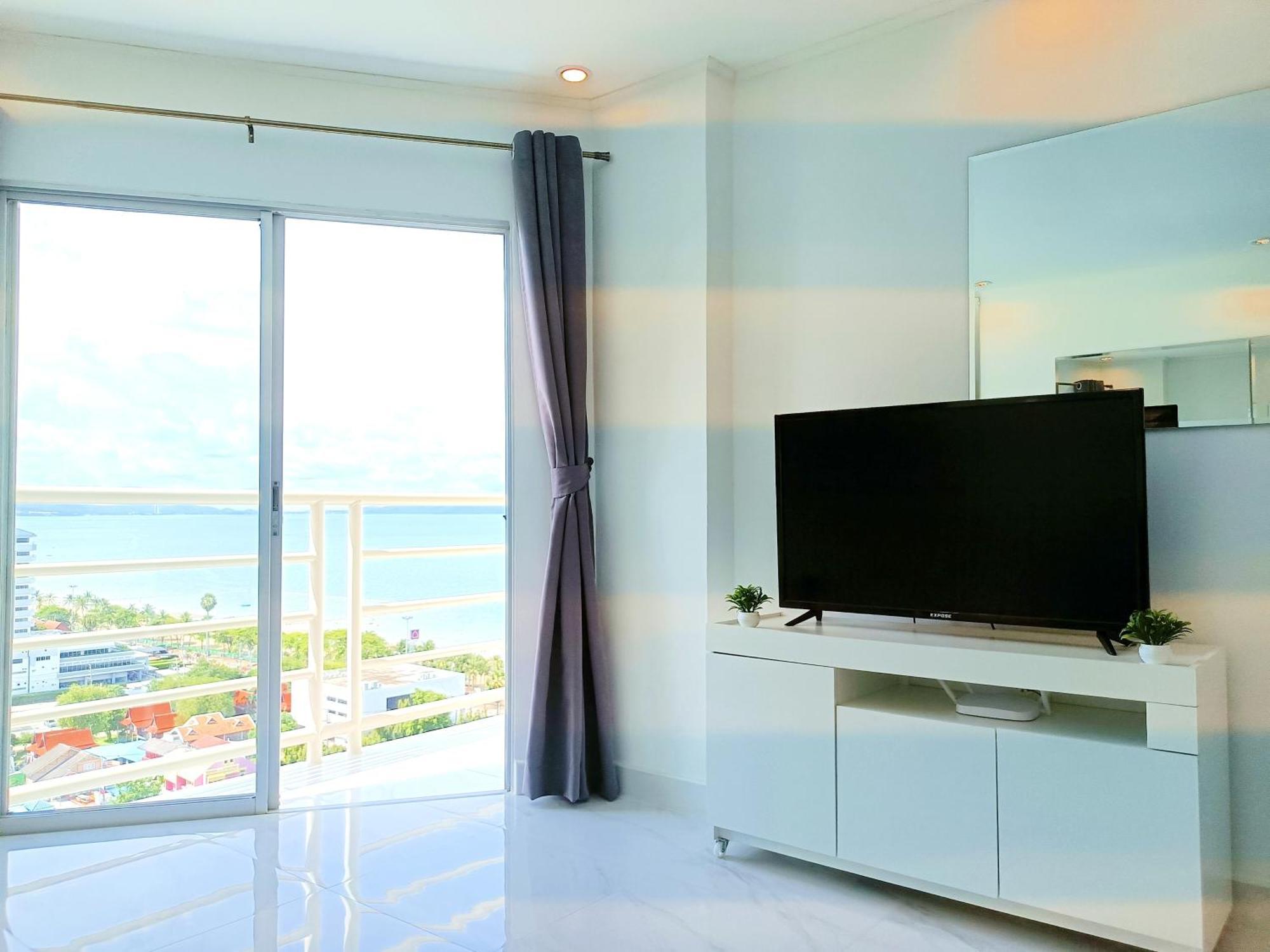 Sea View Beachfront Condos Pattaya Jomtien Beach Extérieur photo